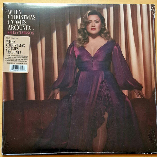 Kelly Clarkson – When Christmas Comes Around...